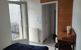 Duplex 70 M2 Balcon Coeur Historique Cahors